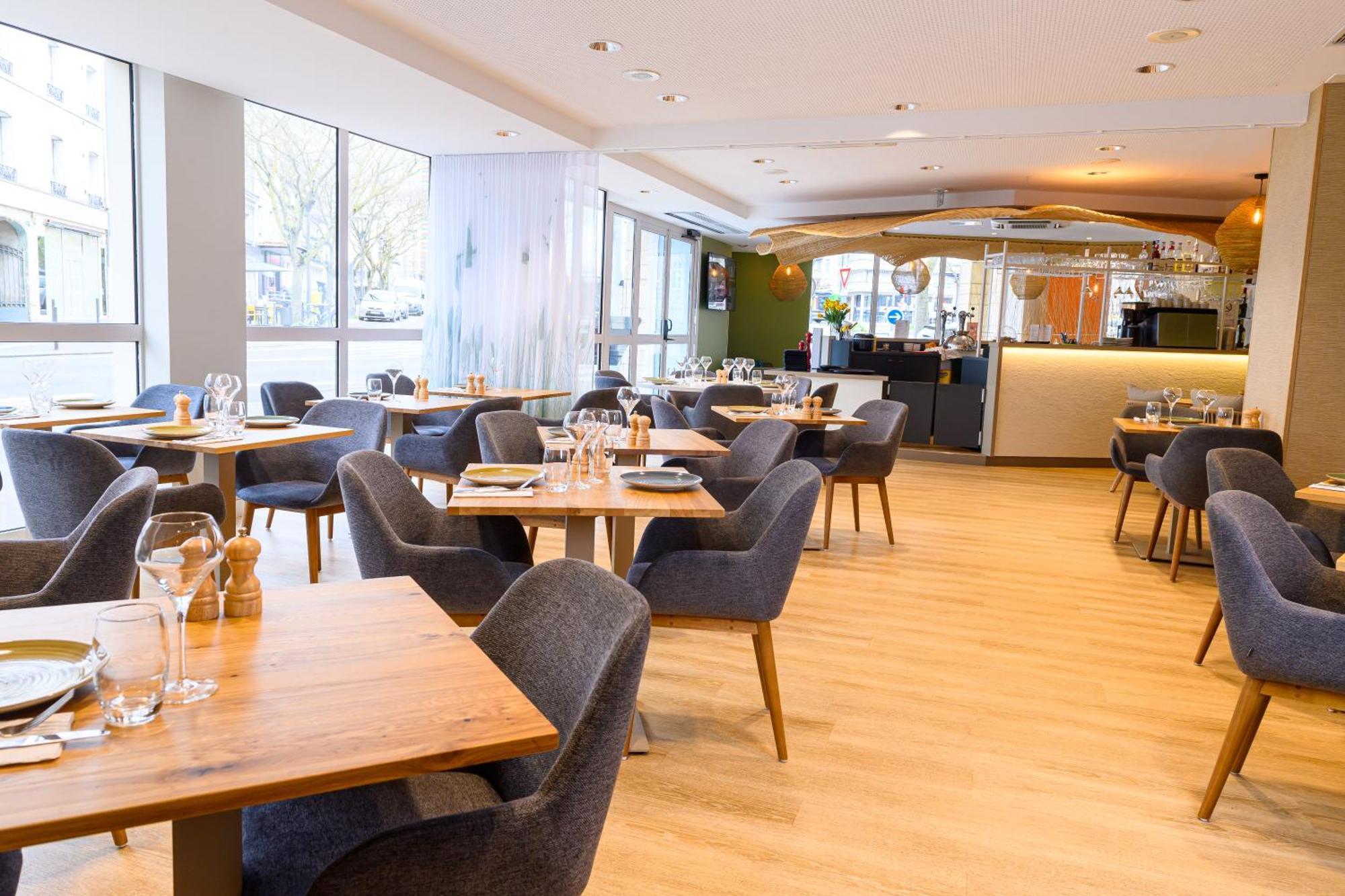 Ibis Styles Tours Centre Hotel Exterior foto