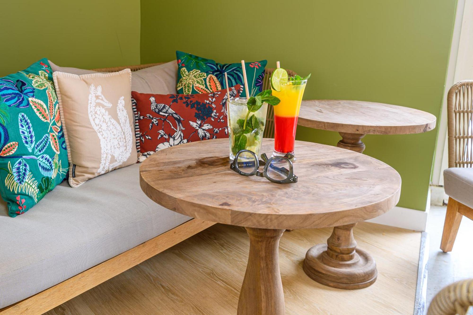 Ibis Styles Tours Centre Hotel Exterior foto