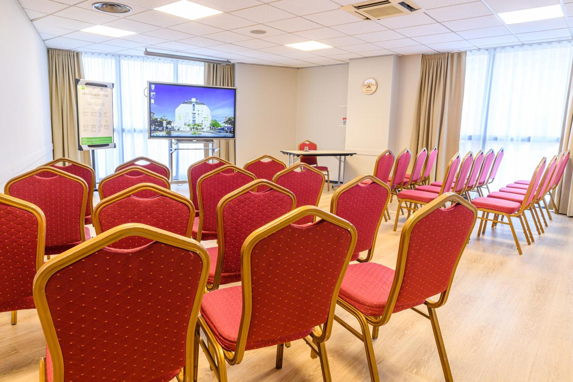 Ibis Styles Tours Centre Hotel Exterior foto