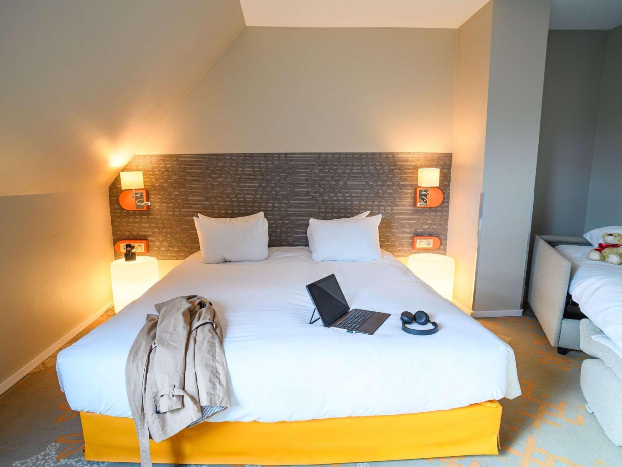 Ibis Styles Tours Centre Hotel Exterior foto