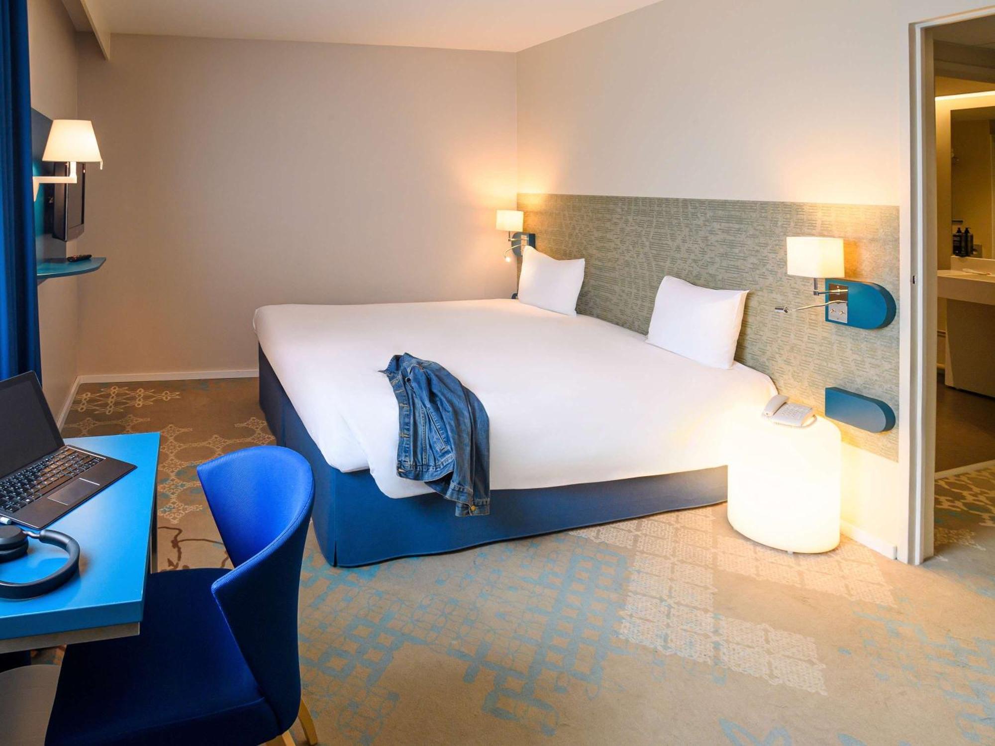 Ibis Styles Tours Centre Hotel Exterior foto