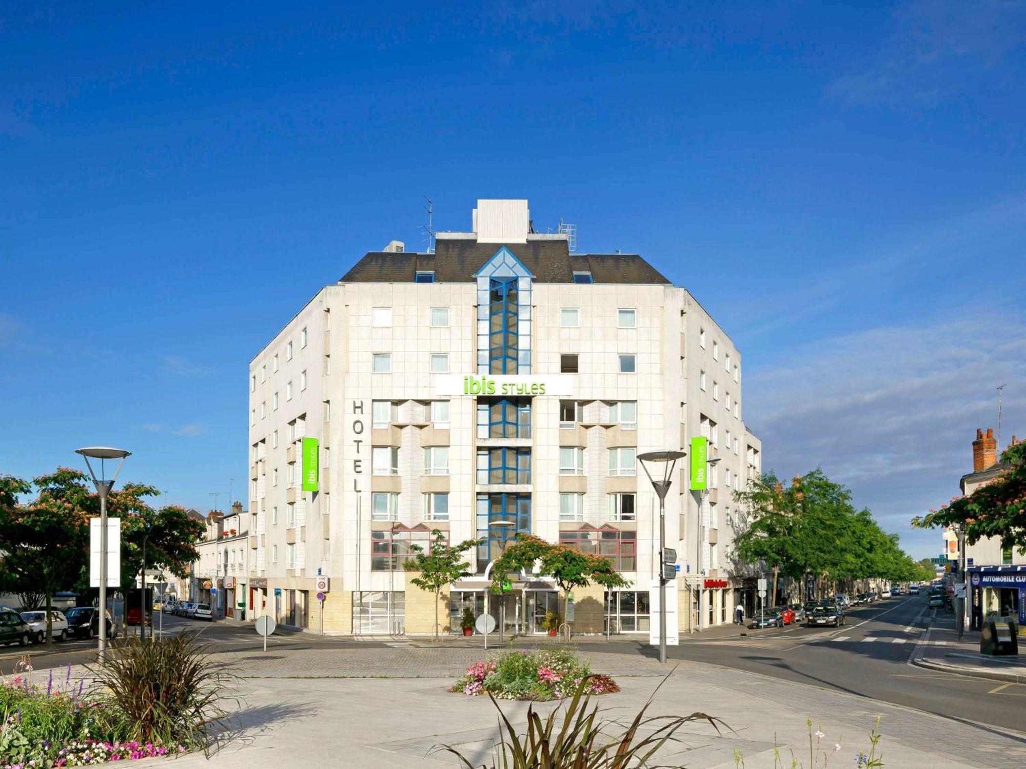 Ibis Styles Tours Centre Hotel Exterior foto